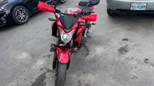 Honda CB 2014 Red