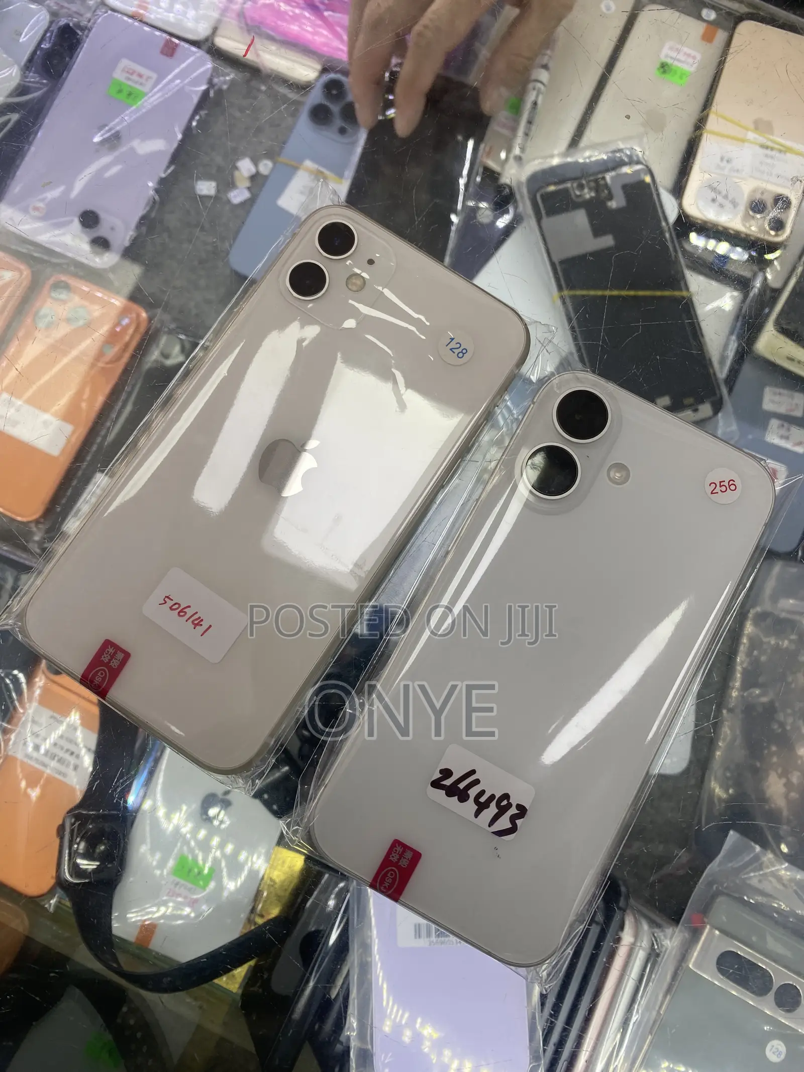 Apple iPhone 16 128 GB White
