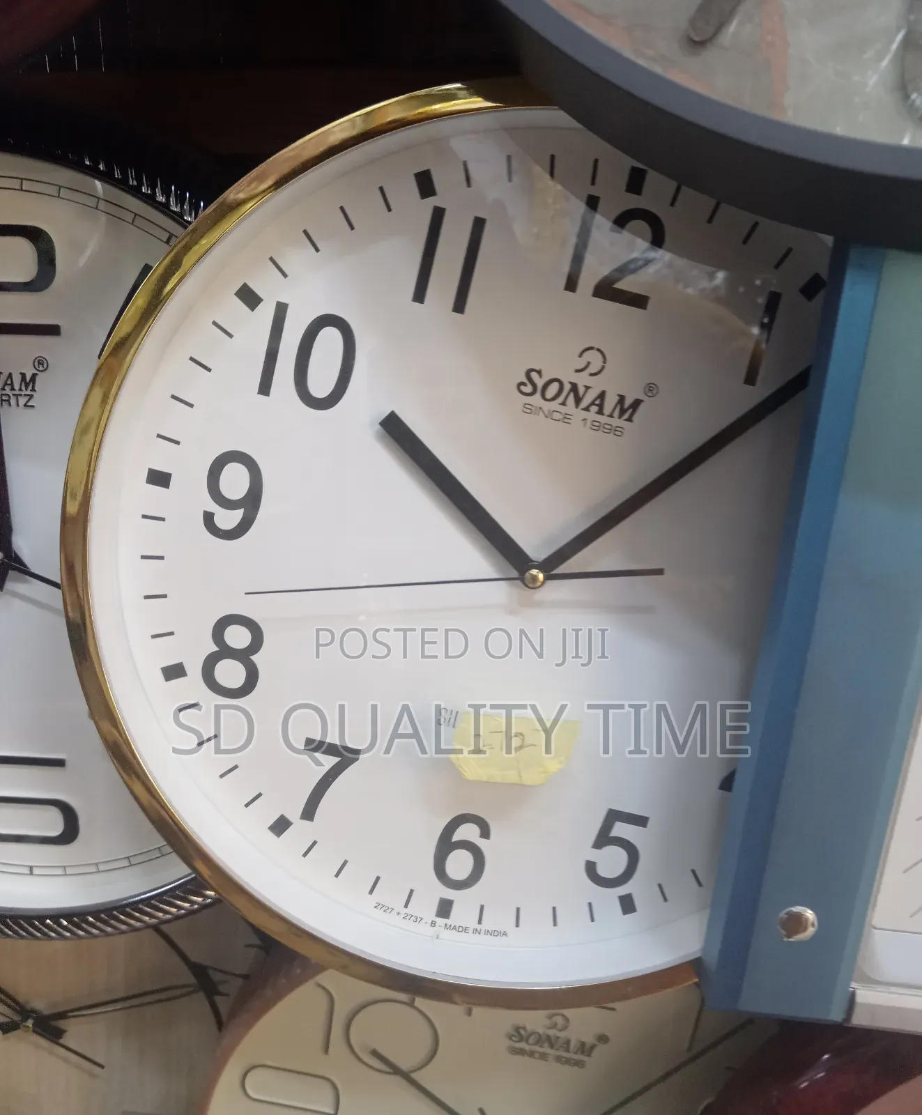 Silent Sweep Plain Wall Clock