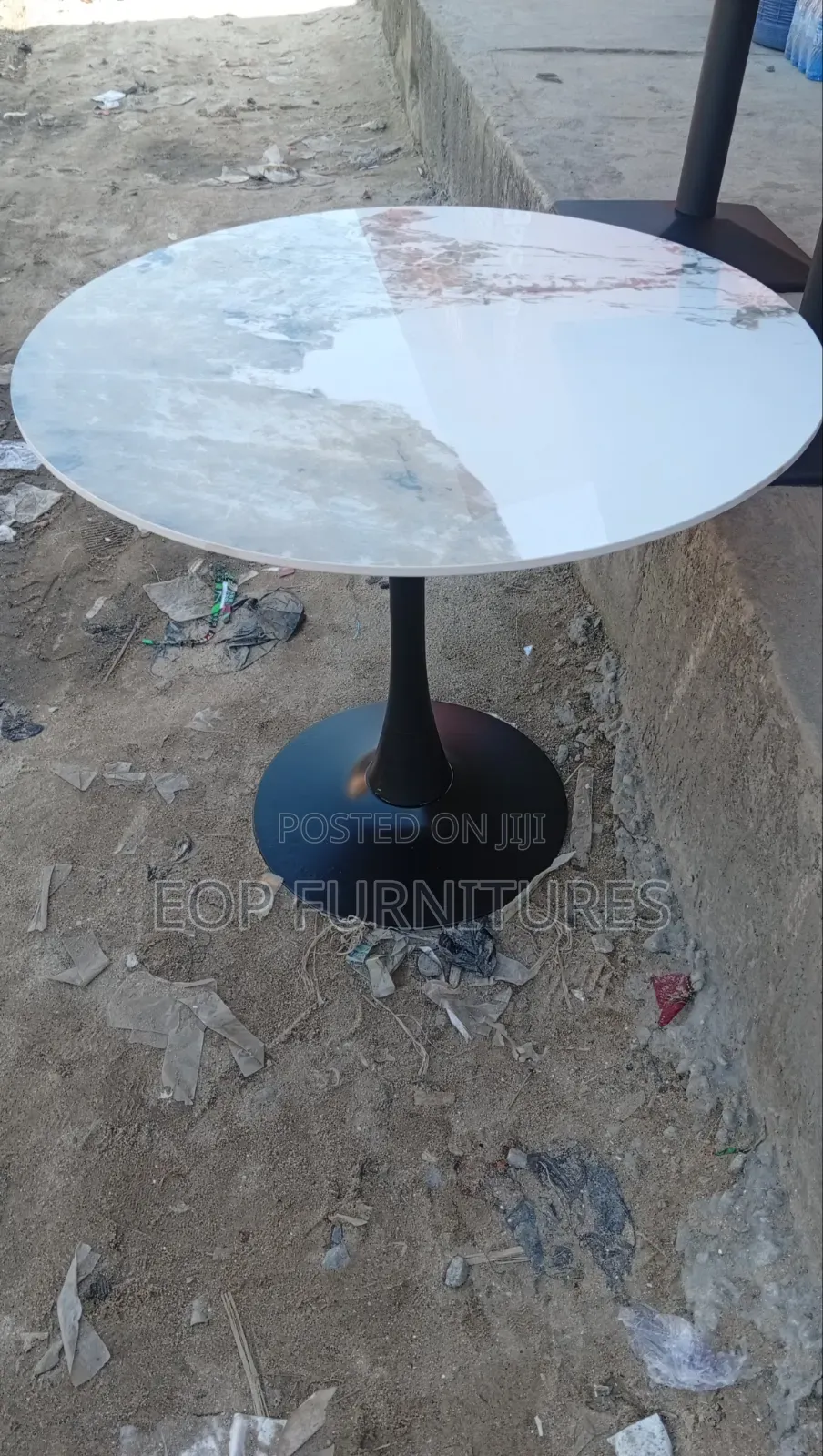 Round Marble Dinning Table