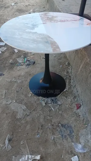 Round Marble Dinning Table