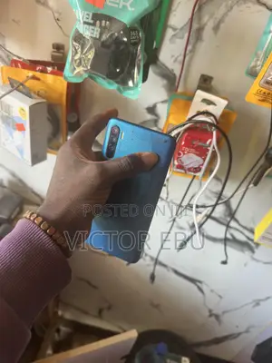 Infinix S5 Lite 32 GB Blue