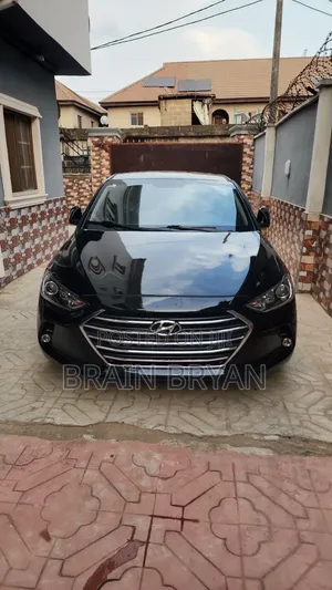 Hyundai Elantra Value Edition Sedan FWD (2.0L 4cyl 6A) 2017 Black