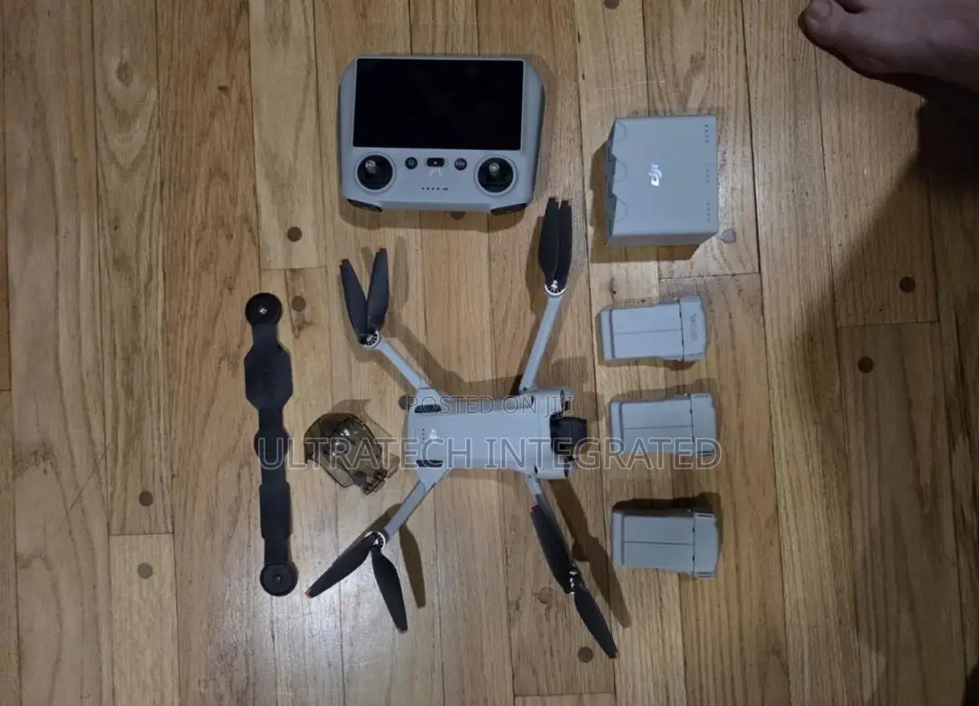 Dji Mini 3 Pro + Dji Rc Controller + 3 Batteries