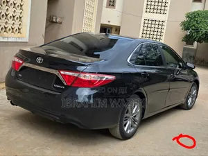 Toyota Camry 2016 Black
