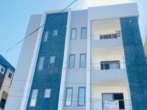 3bdrm Apartment in Alagomeji for sale
