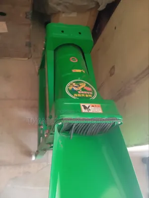 Corn Thresher Machine