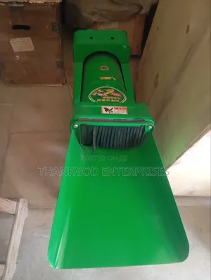 Corn Thresher Machine