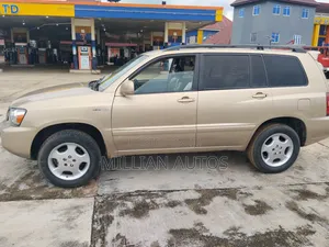 Toyota Highlander 2007 Gold