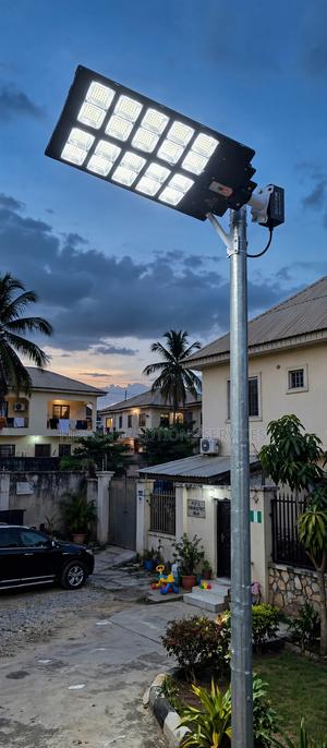 Suntrik 3500W Solar Street Light for Residential Areas