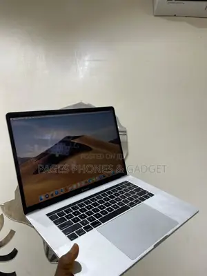 Laptop Apple MacBook Pro 2019 16GB Intel Core i7 HDD 256GB