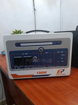 Solar Generator 1200 Watts