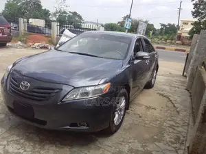 Toyota Camry 2009 Gray