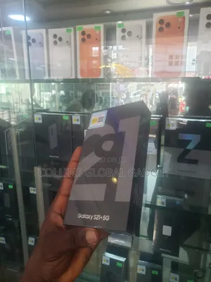 New Samsung Galaxy S21+ 5G 128 GB Black