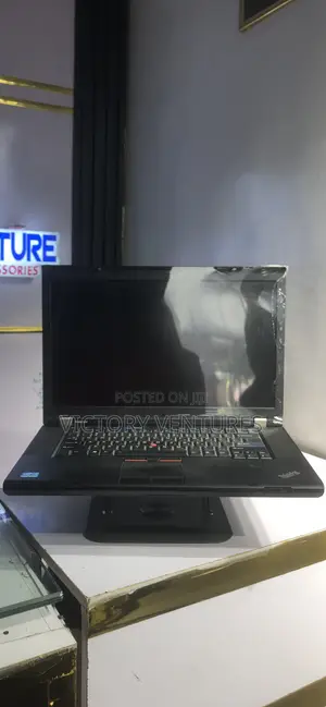 Laptop Lenovo ThinkPad W520 8GB Intel Core i7 HDD 256GB