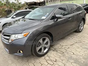 Toyota Venza XLE AWD 2013 Gray