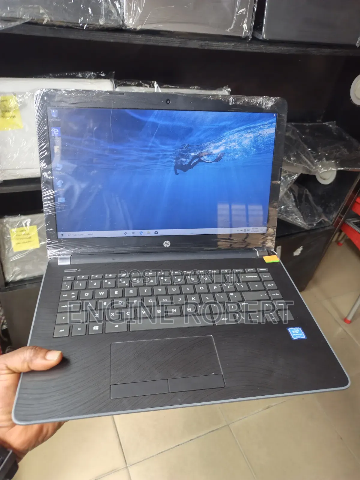 Laptop HP 14S 4GB Intel Core M SSD 256GB
