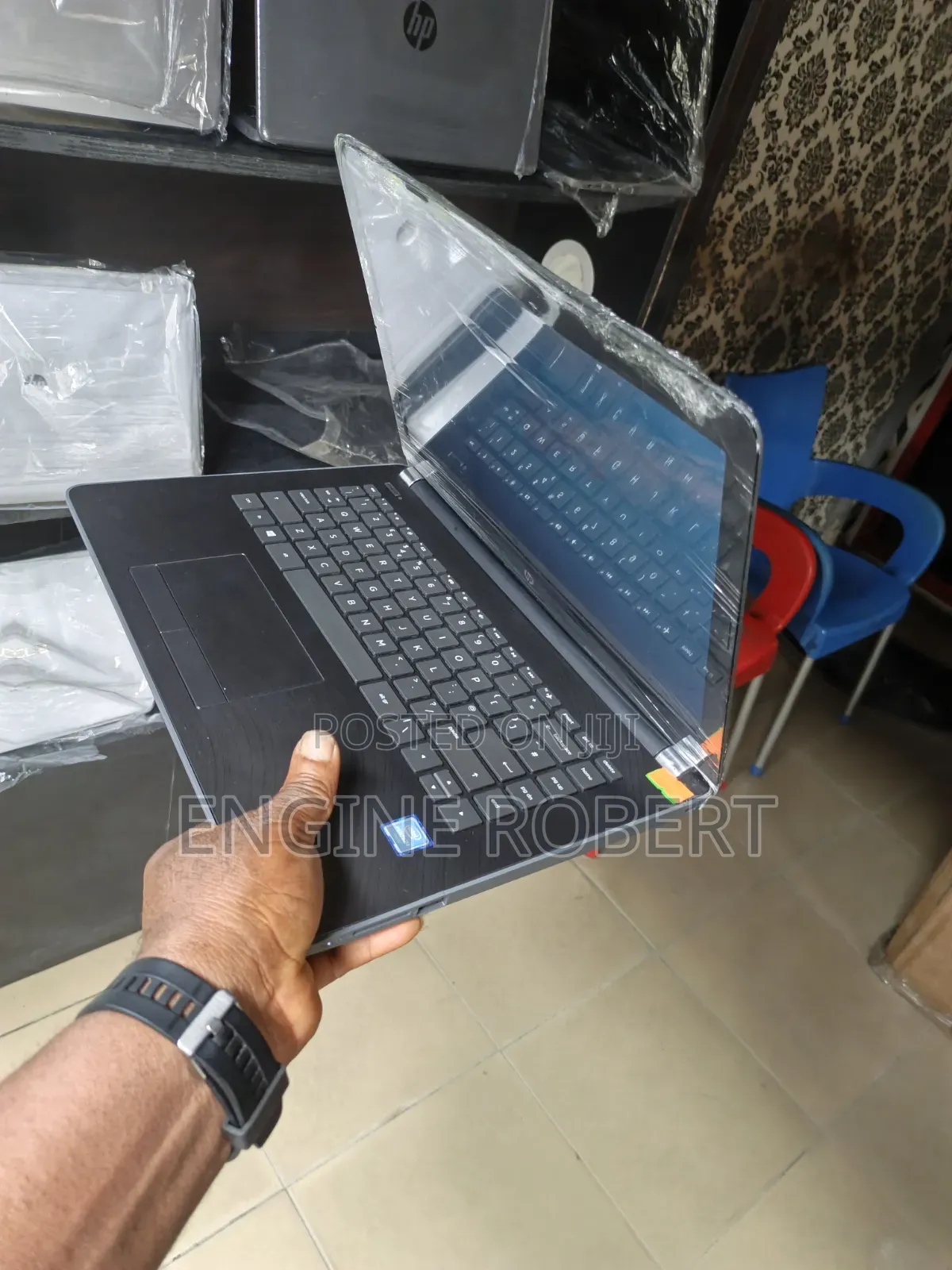 Laptop HP 14S 4GB Intel Core M SSD 256GB