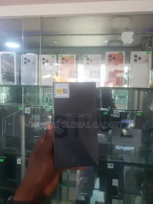 New Samsung Galaxy S10 Plus 128 GB Black