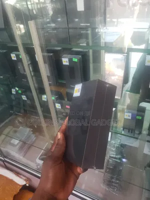 New Samsung Galaxy S10 Plus 128 GB Black