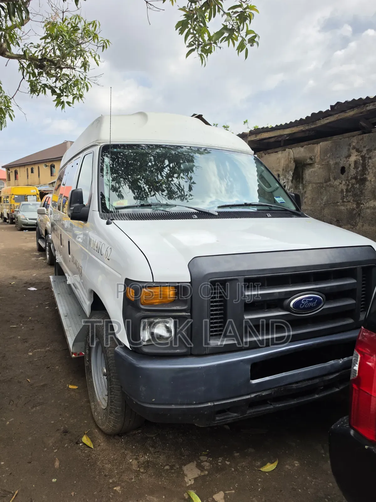 New Ford E350 2010 White