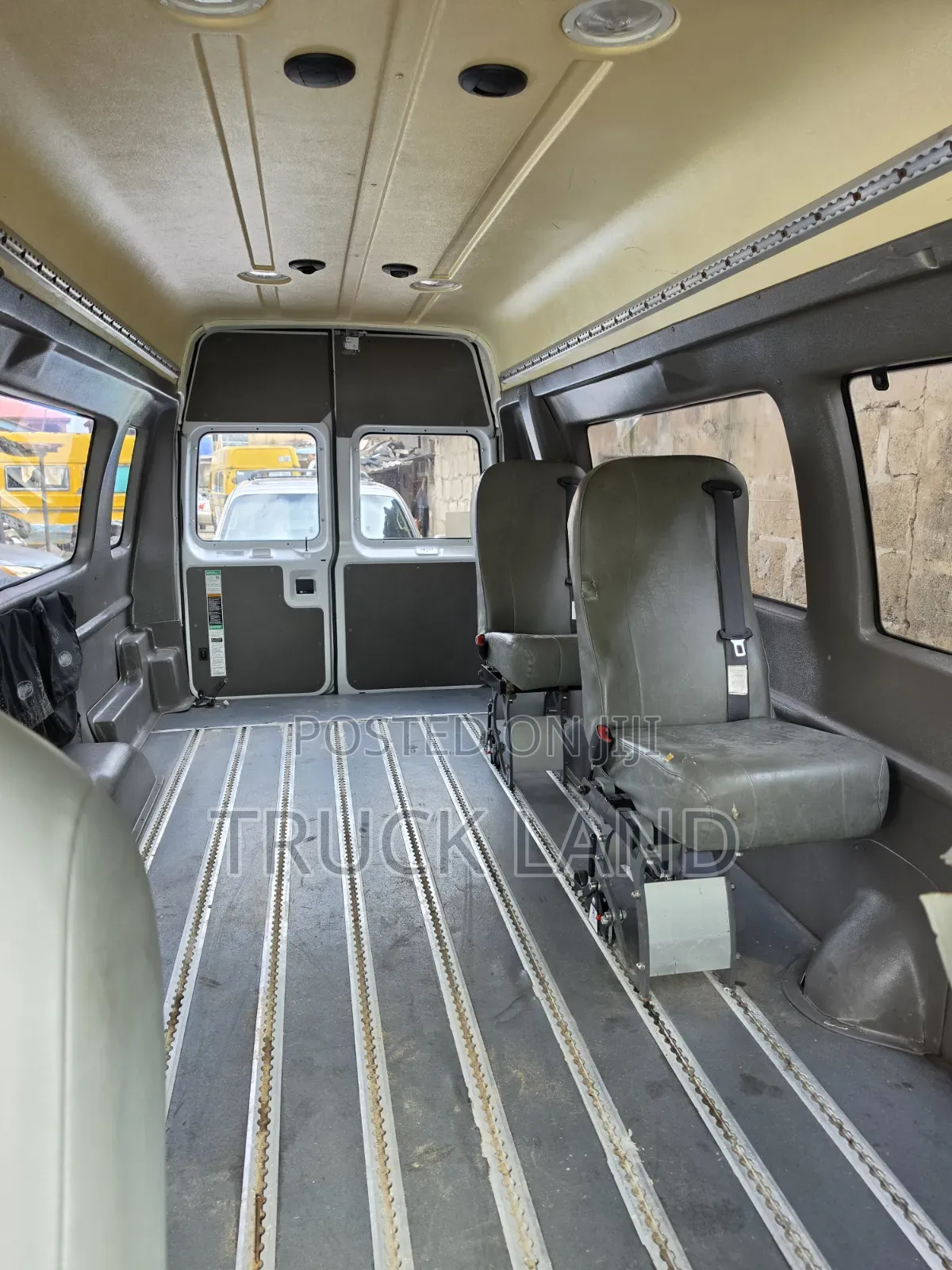 New Ford E350 2010 White