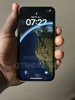 Apple iPhone 11 128 GB White