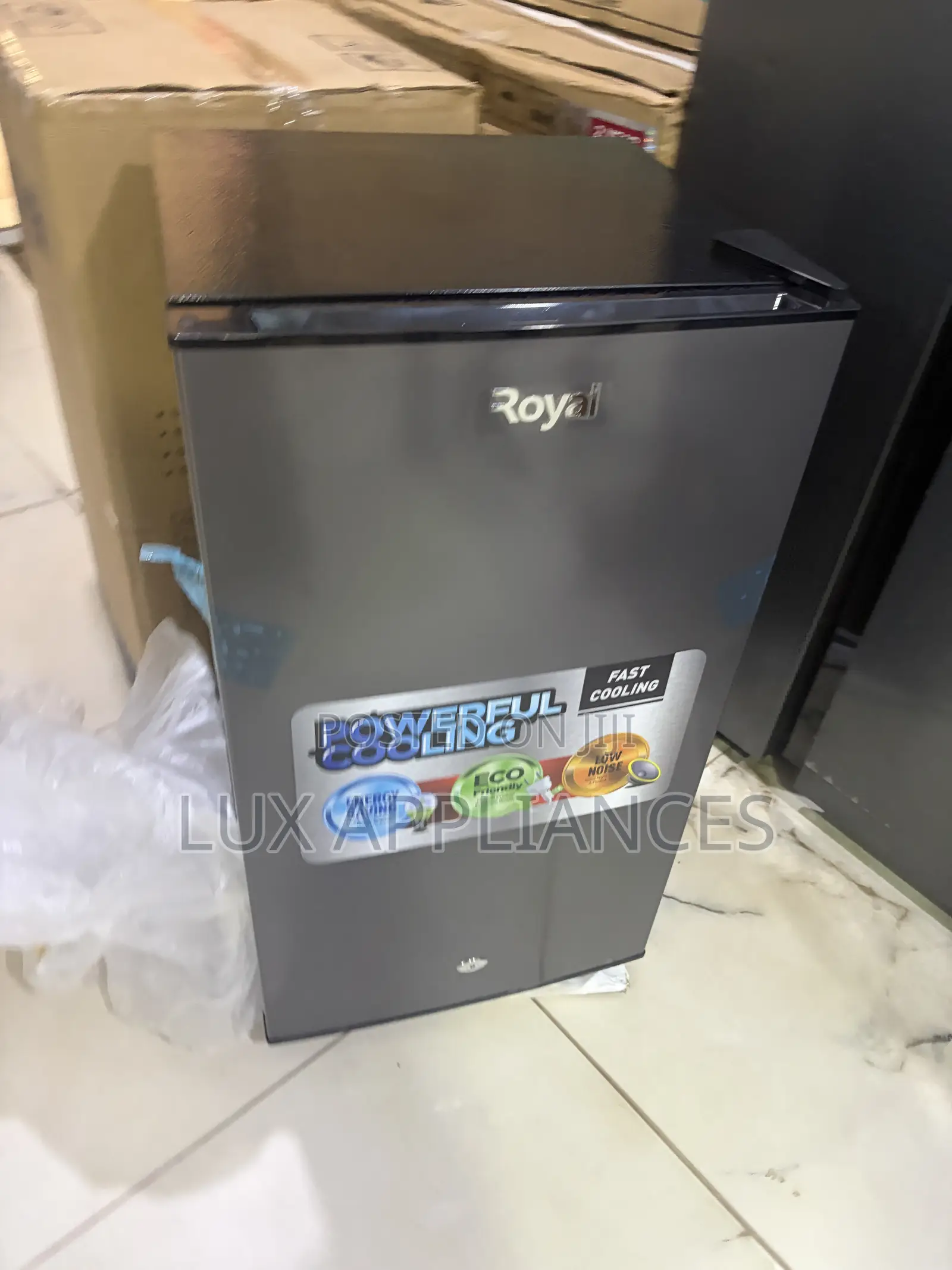 Royal 105L Refrigerator for Student Rooms