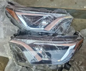 Head Lamp Rav-4 2018
