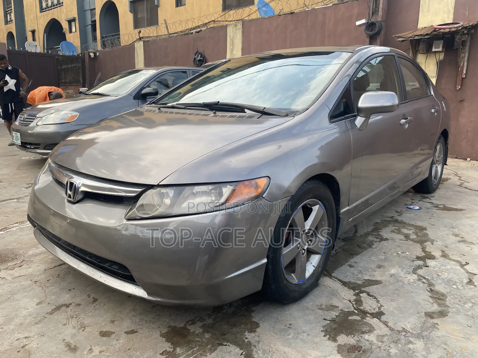 Honda Civic 2006 Gray