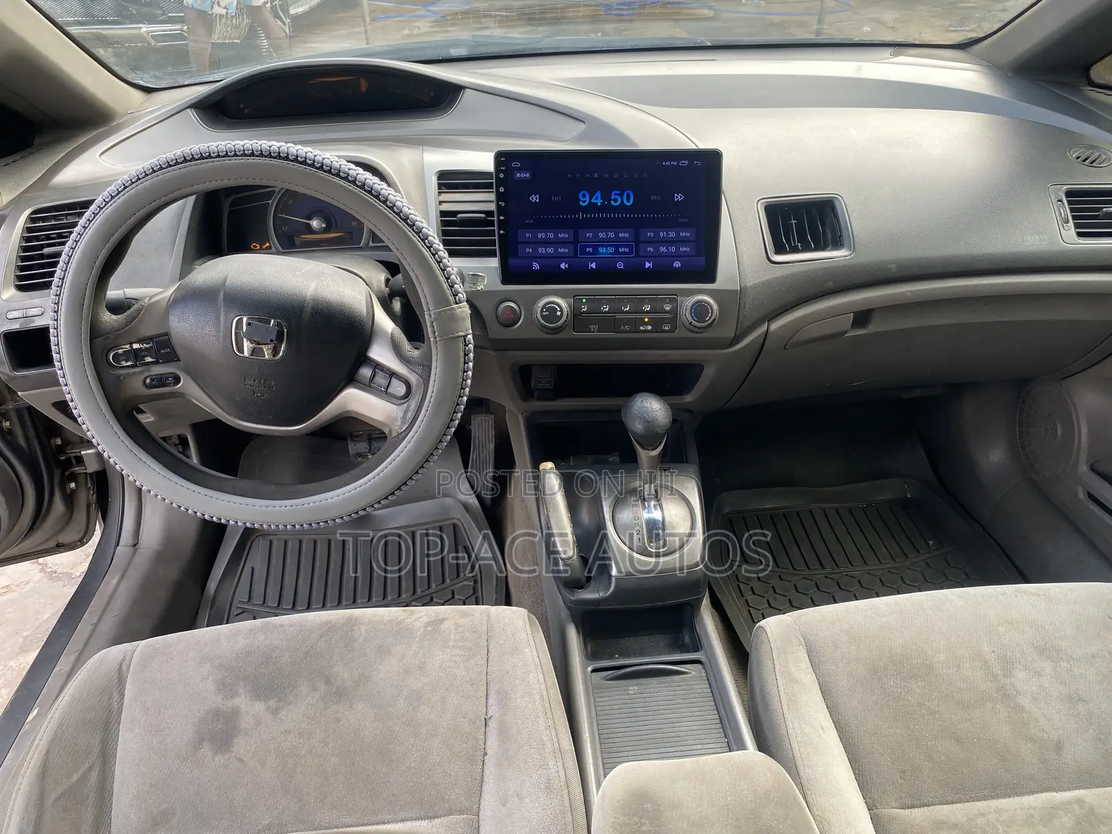 Honda Civic 2006 Gray