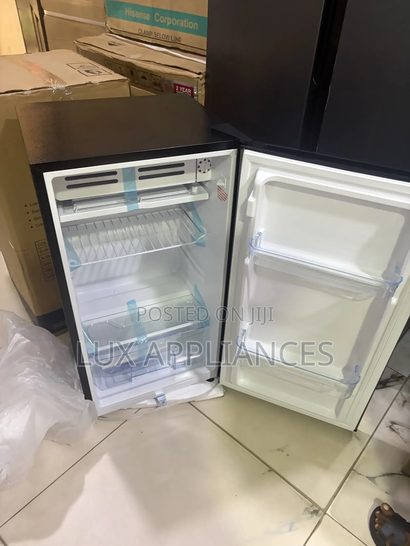 Royal 105L Convenient Home Refrigerator