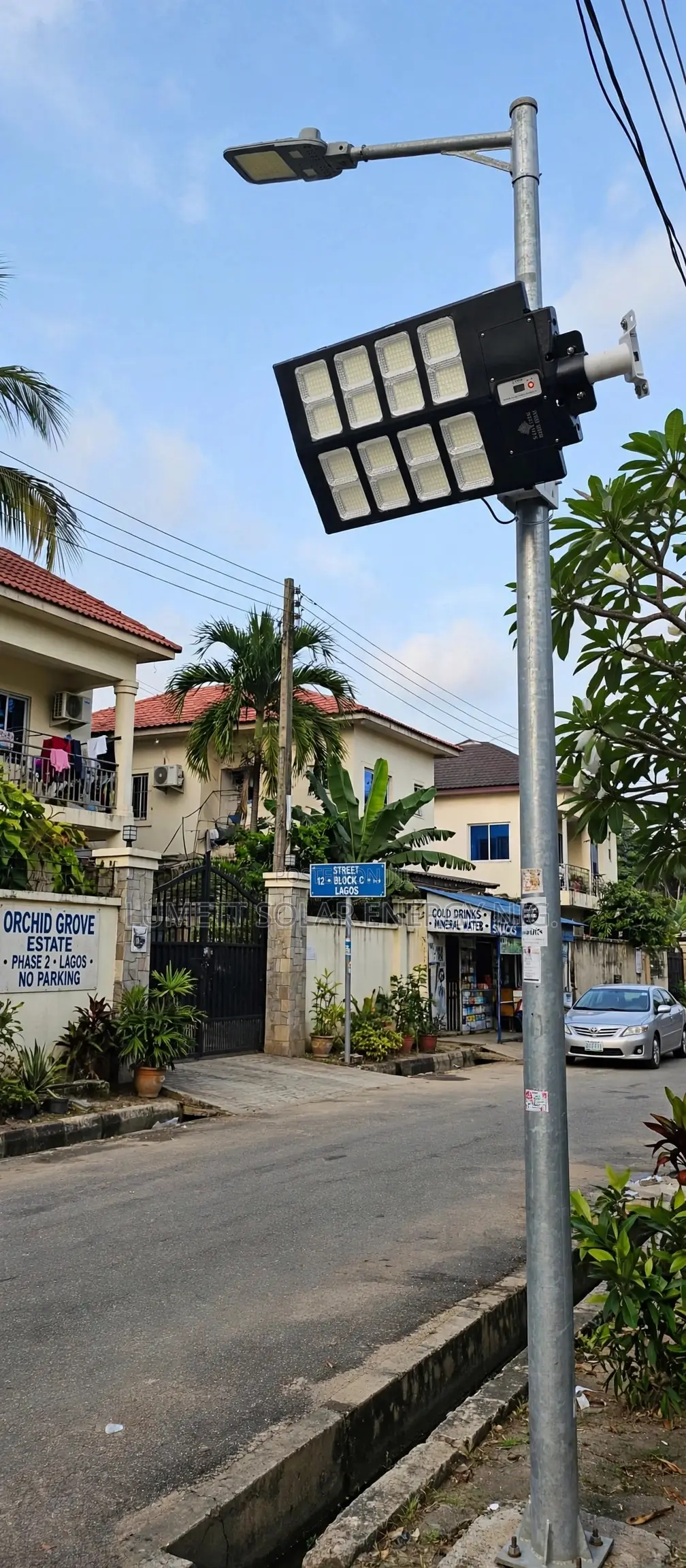 Suntrik 3500W All-in-One Solar Lighting Solution