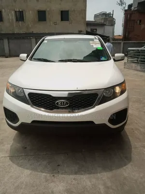 Kia Sorento LX 2011 White