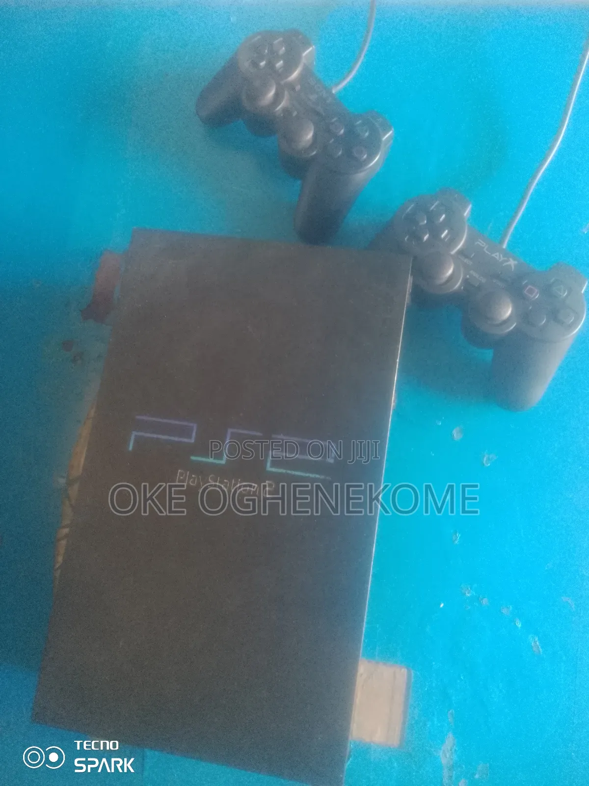 Ps2 With 2 Controllers