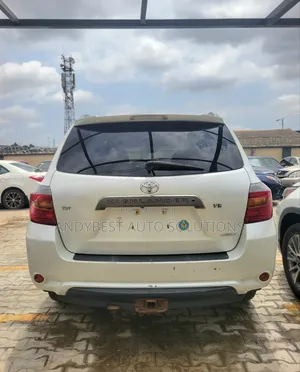 Toyota Highlander 2009 White