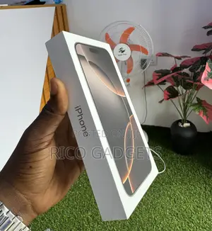 New Apple iPhone 16 Pro Max 256 GB Gold