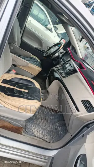 Toyota Sienna 2012