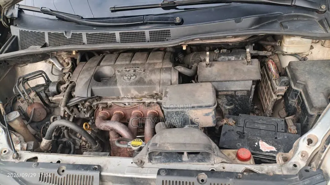 Toyota Sienna 2012