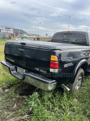 Toyota Tundra Automatic 2004 Black