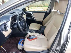 Toyota RAV4 2016 Gray