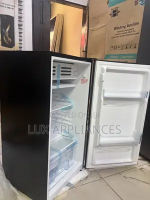 Royal 105L Refrigerator for Small Offices