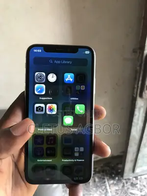 Apple iPhone X 64 GB White
