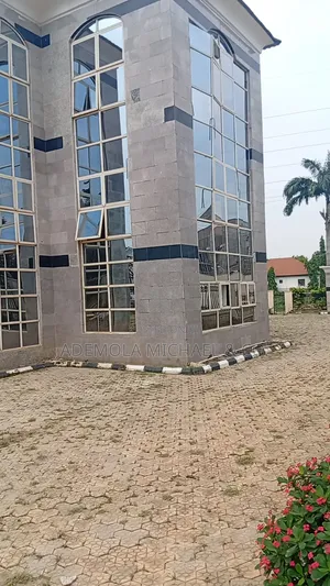 Office Space Building for Lease