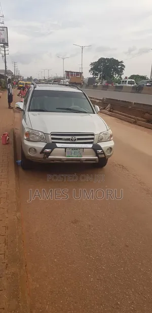 Toyota Highlander V6 FWD 2003 Silver