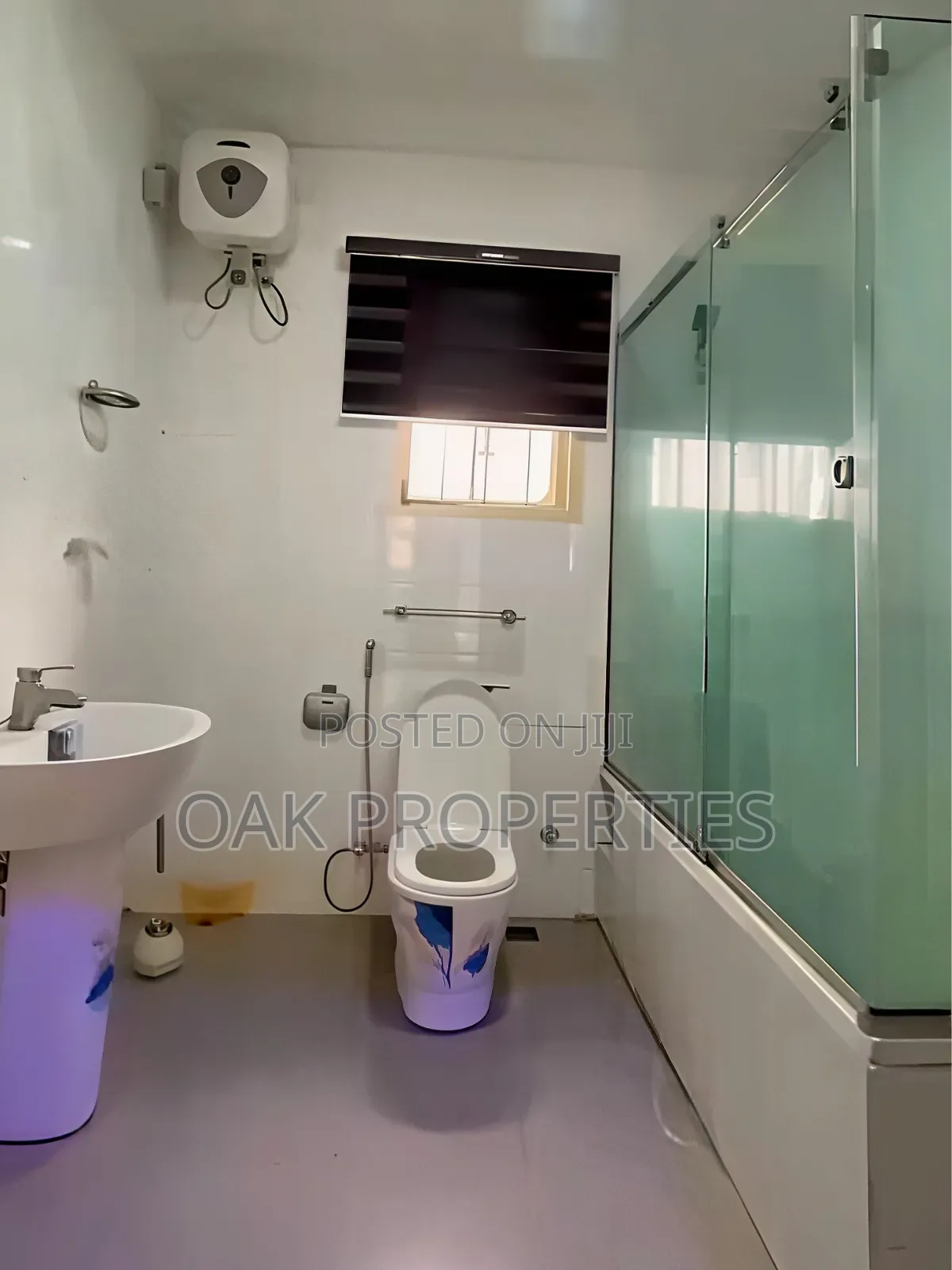 4bdrm Apartment in Old GRA for rent