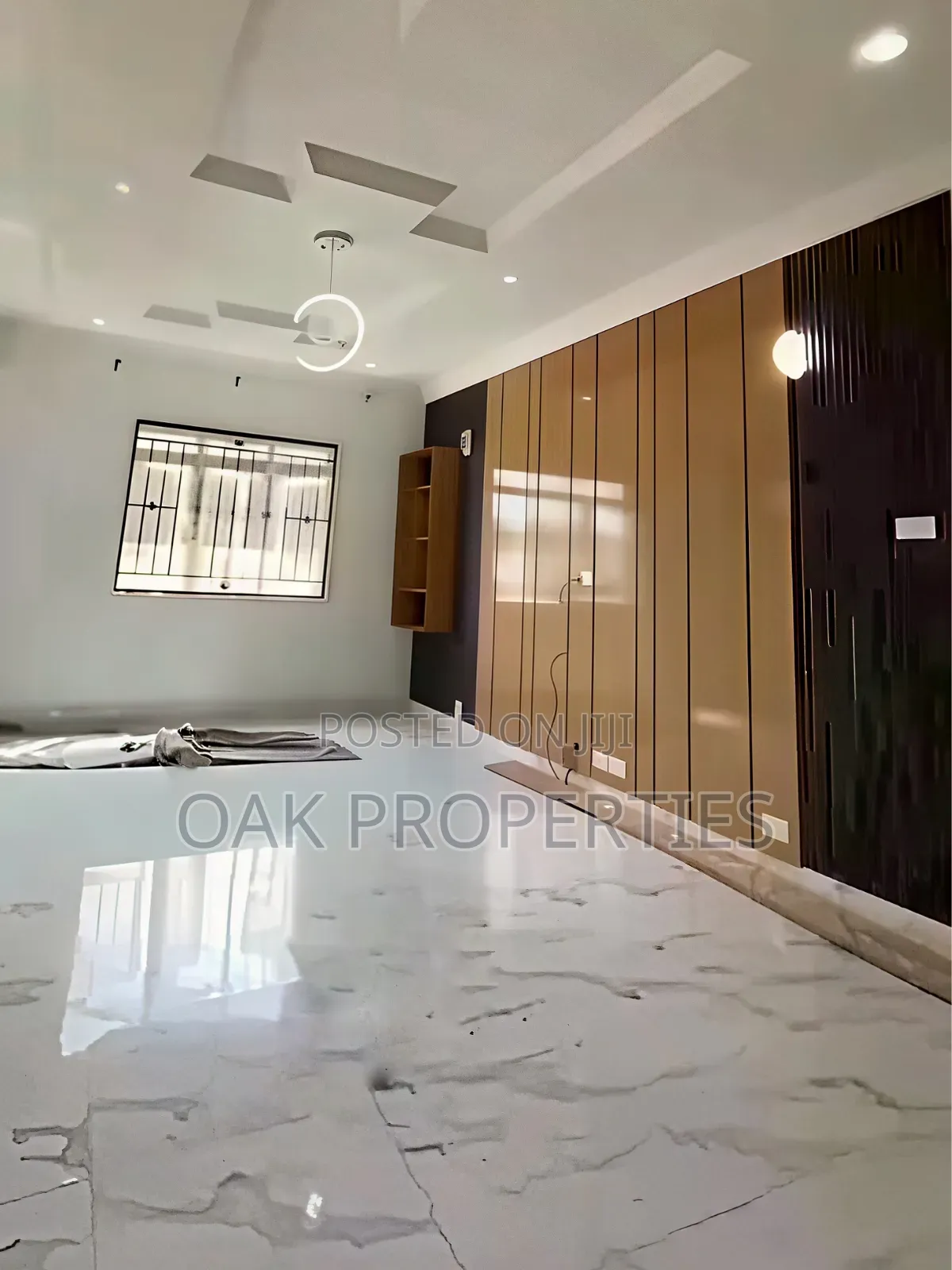 4bdrm Apartment in Old GRA for rent