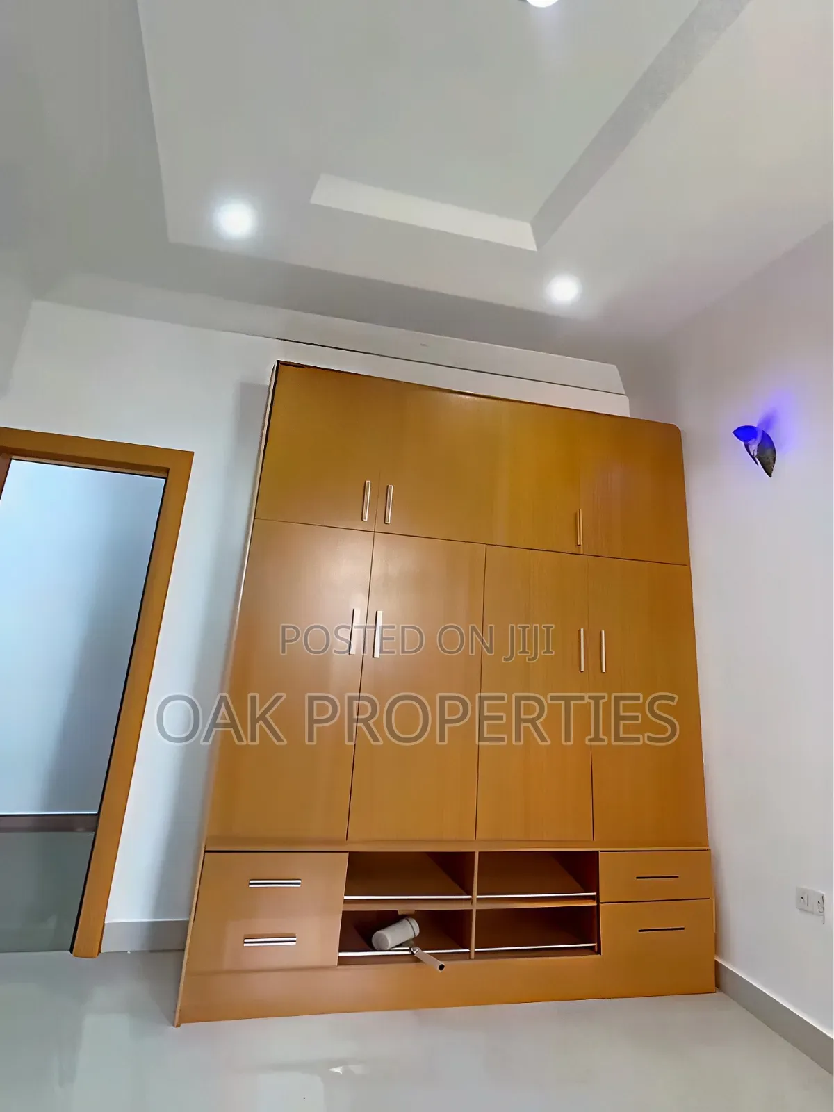 4bdrm Apartment in Old GRA for rent