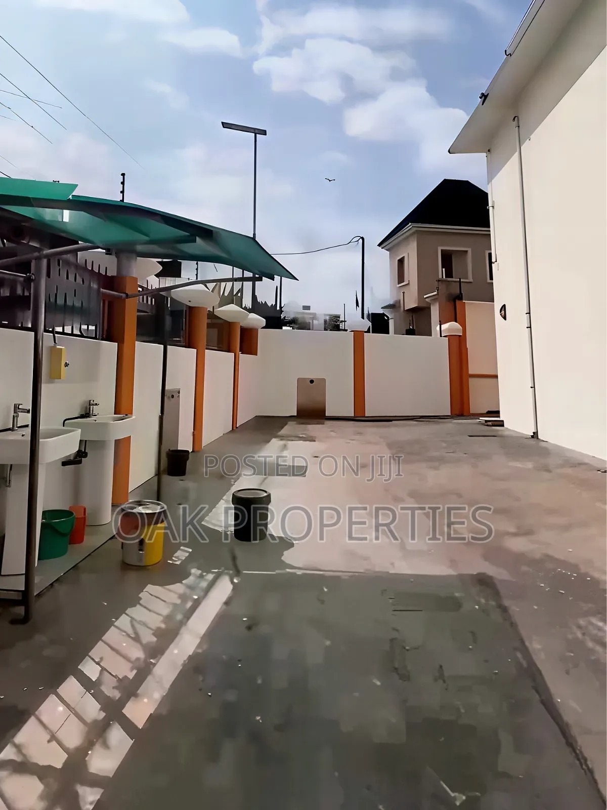 4bdrm Apartment in Old GRA for rent