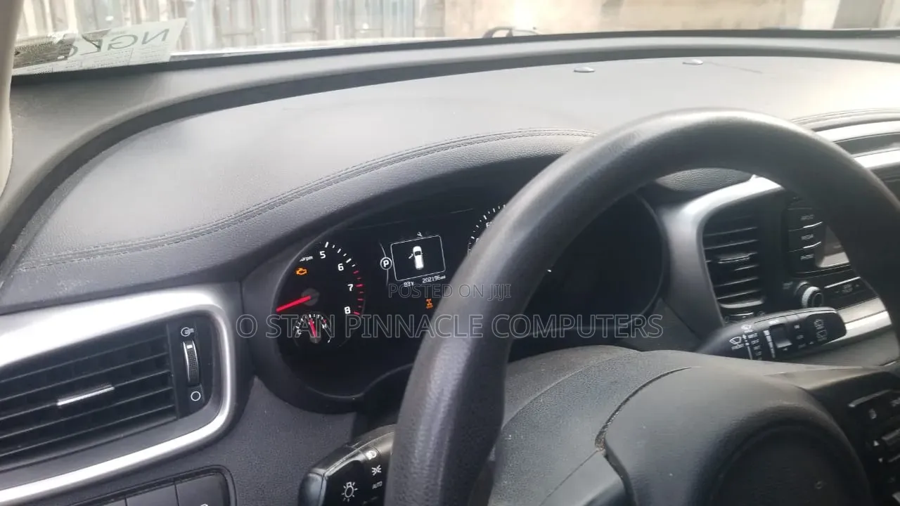 Kia Sorento 4dr SUV 2016 Gray
